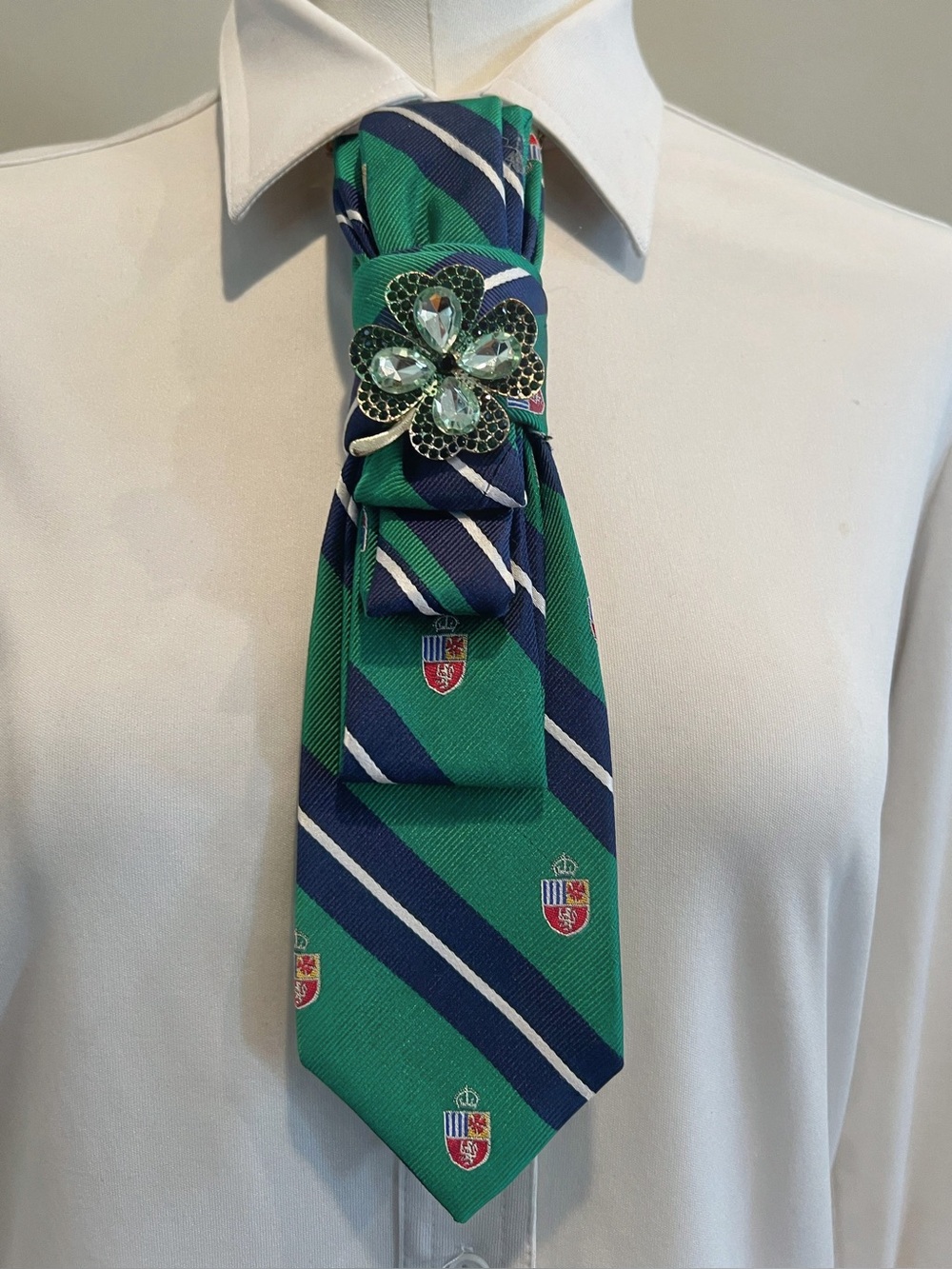 Ralph Lauren Green and Navy Striped Tie Necklace Crystal-Clover brooch